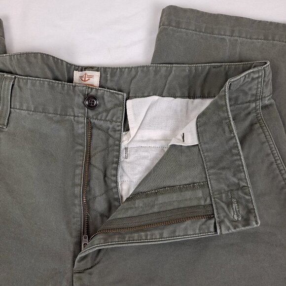 Dockers Size 33 x 30 Gray Flat Front Pants Straight Leg 5 Pocket Zip Fly - Picture 9 of 11